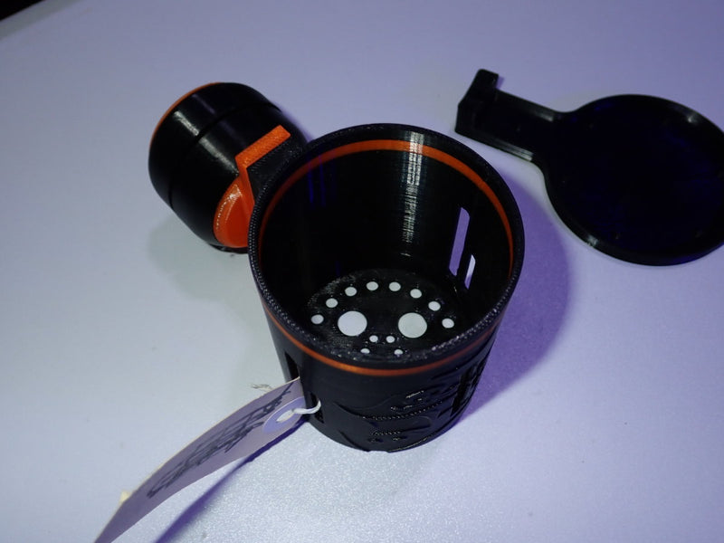 Reef Ahoy "Neptune's Bounty" Frozen Food Feeder Orange/black